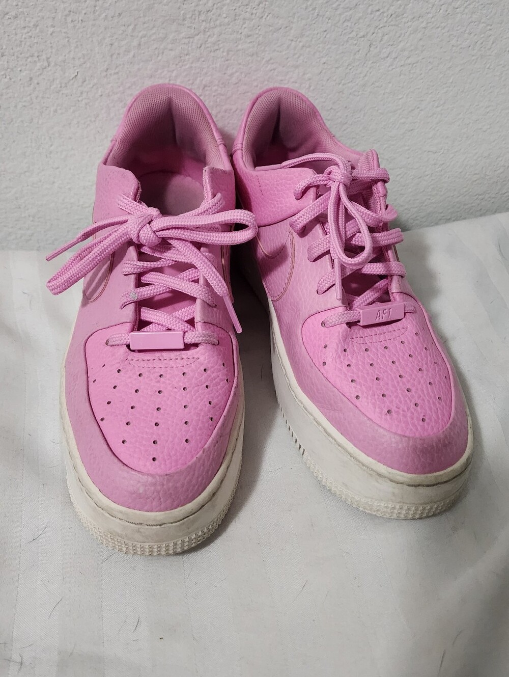 Nike Air Force 1 Low Pink Sneakers